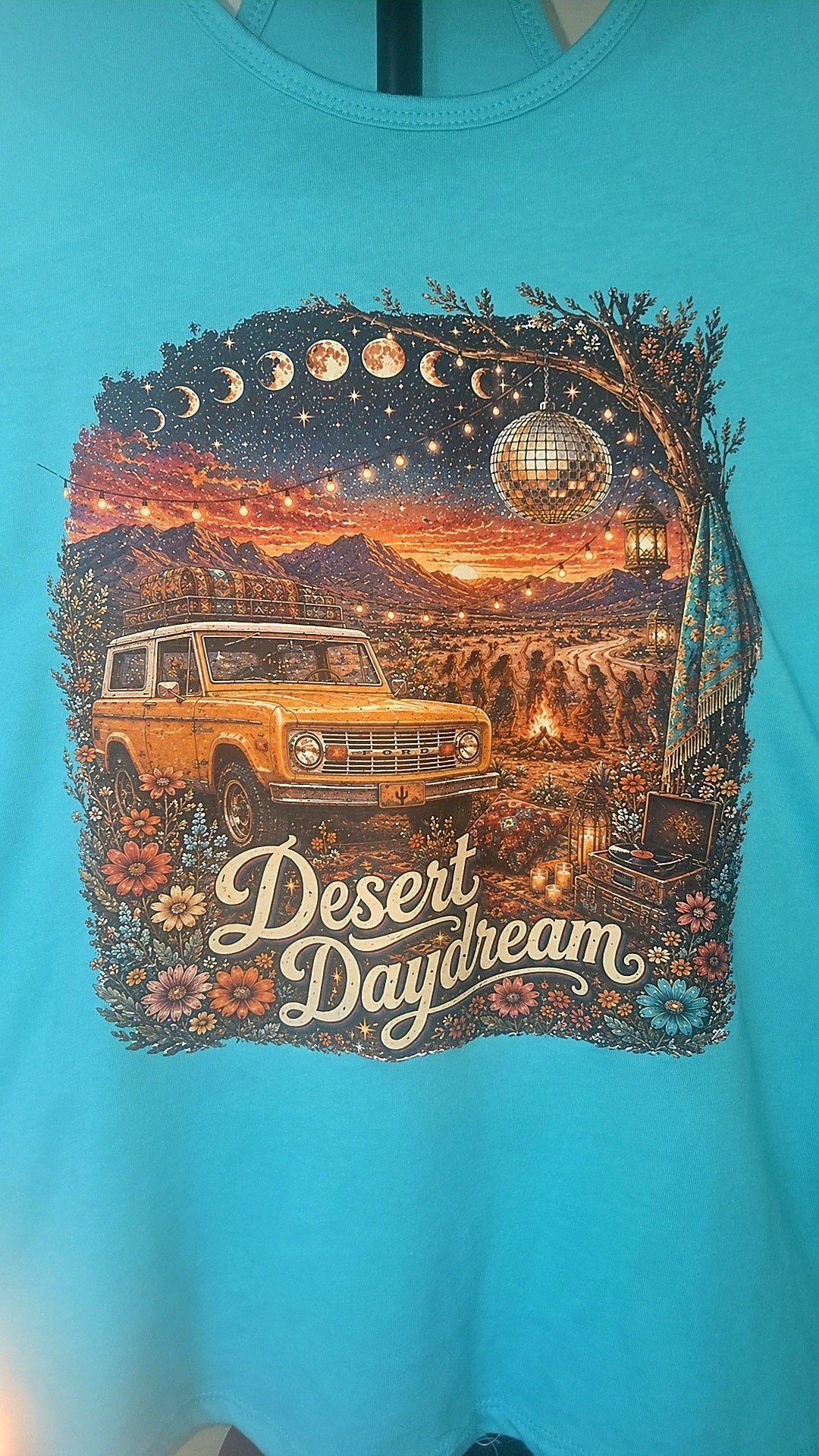 Desert Daydream – Desert Nights Graphic Tank Top
