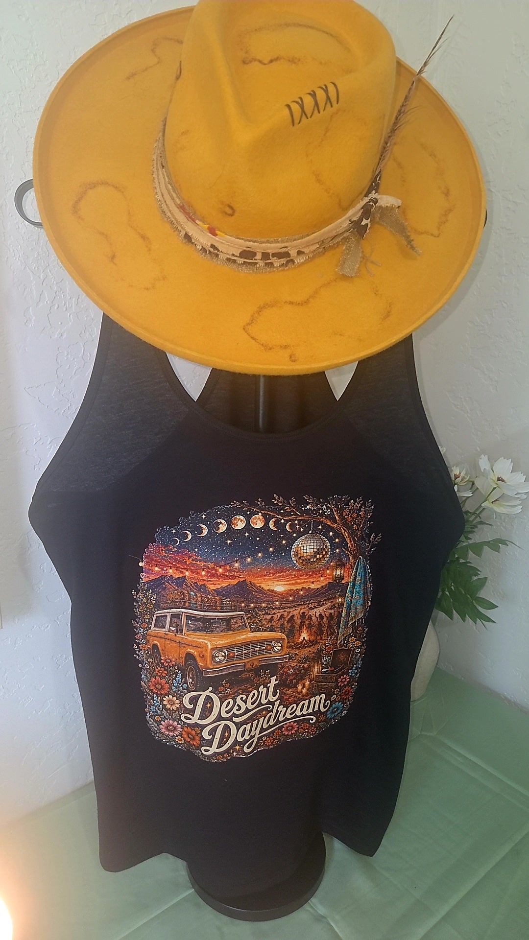 Desert Daydream – Desert Nights Graphic Tank Top